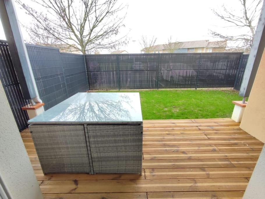 T2 Avec Jardin Proche Aeroport, Airbus, Meet Apartment Daux Exterior foto